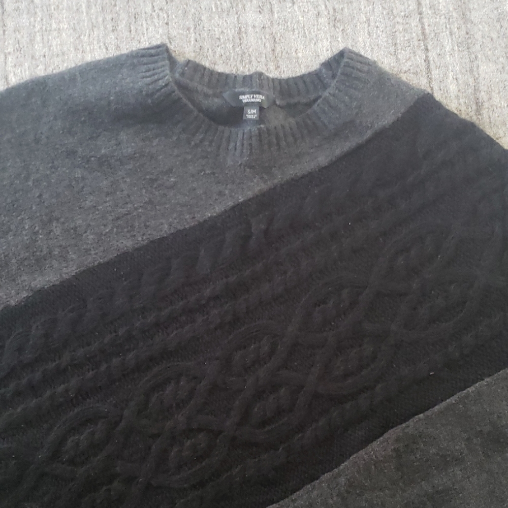 Simply Vera Sweater NWT - Picture 7 of 8